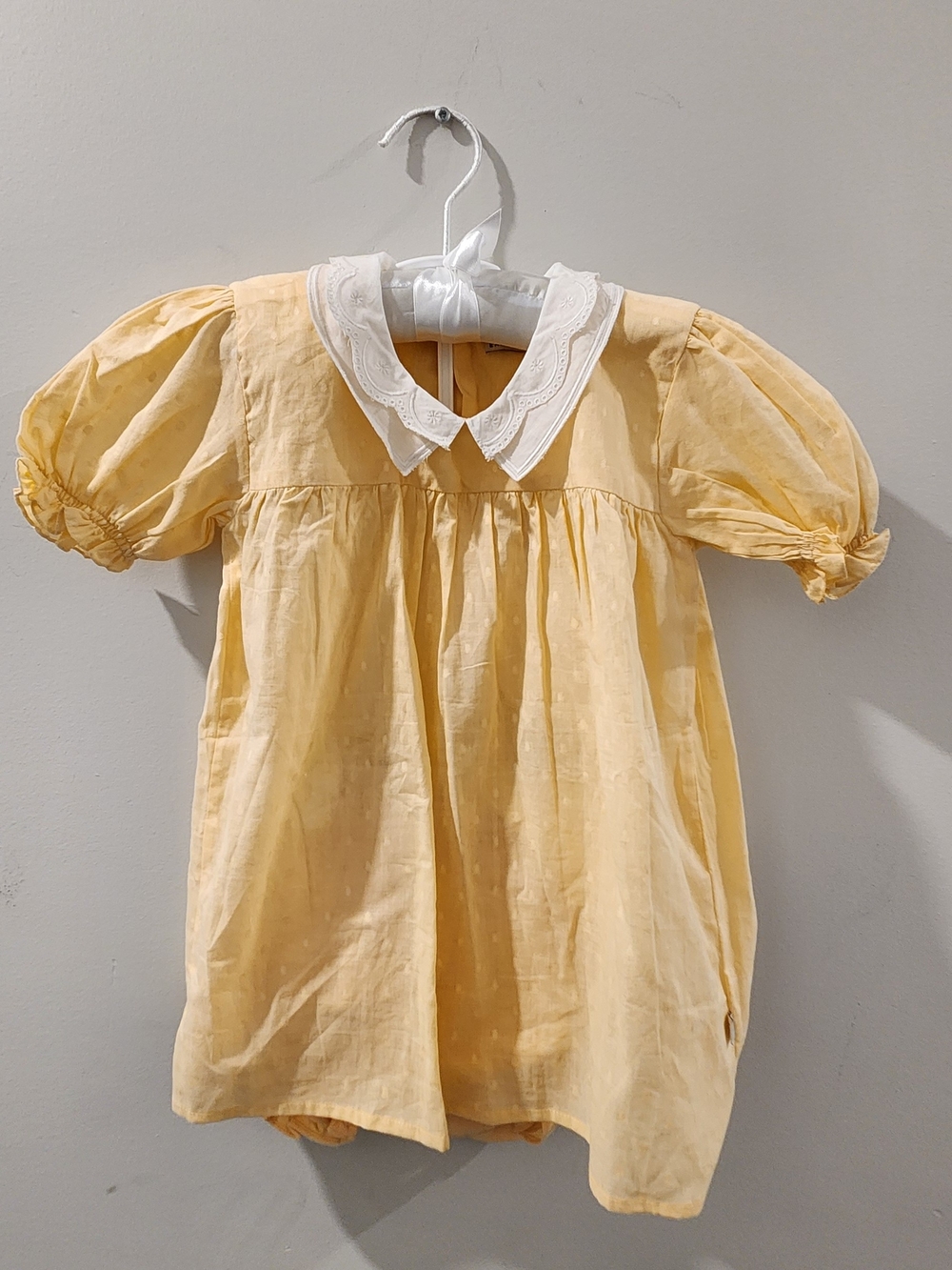 Classic Yellow Puff-Sleeve Baby Dress with White Peter Pan Collar 24mths